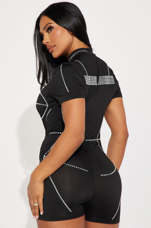 Mameluco con contorno de cuerpo de puntos