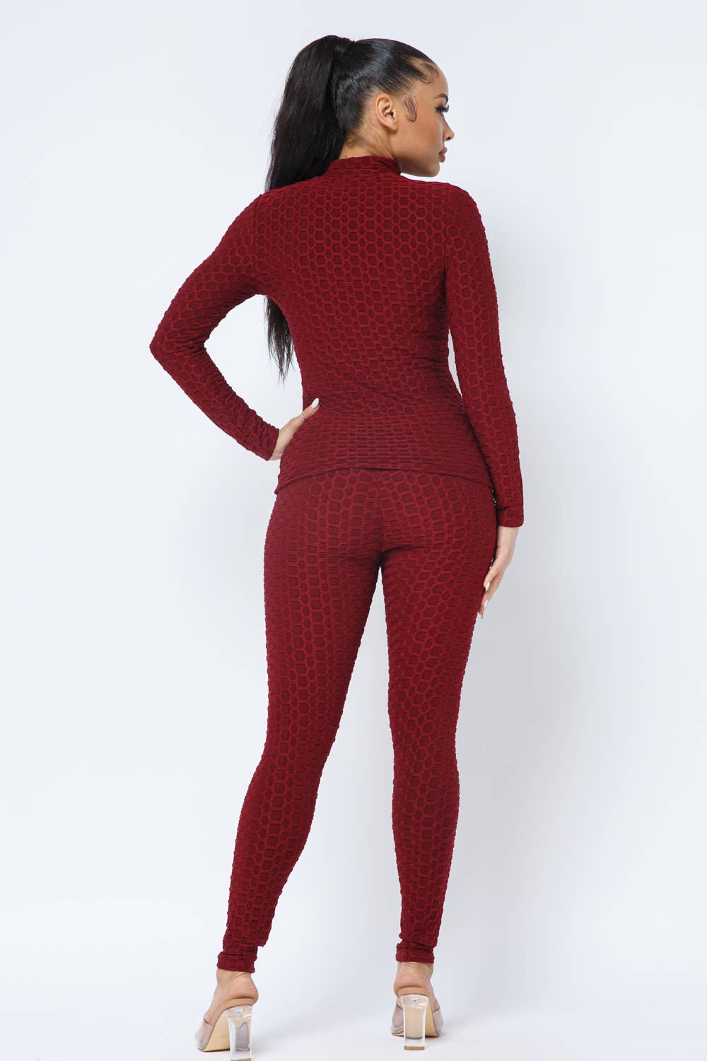Conjunto de chaqueta y leggings con bolsillos laterales con cremallera en forma de panal