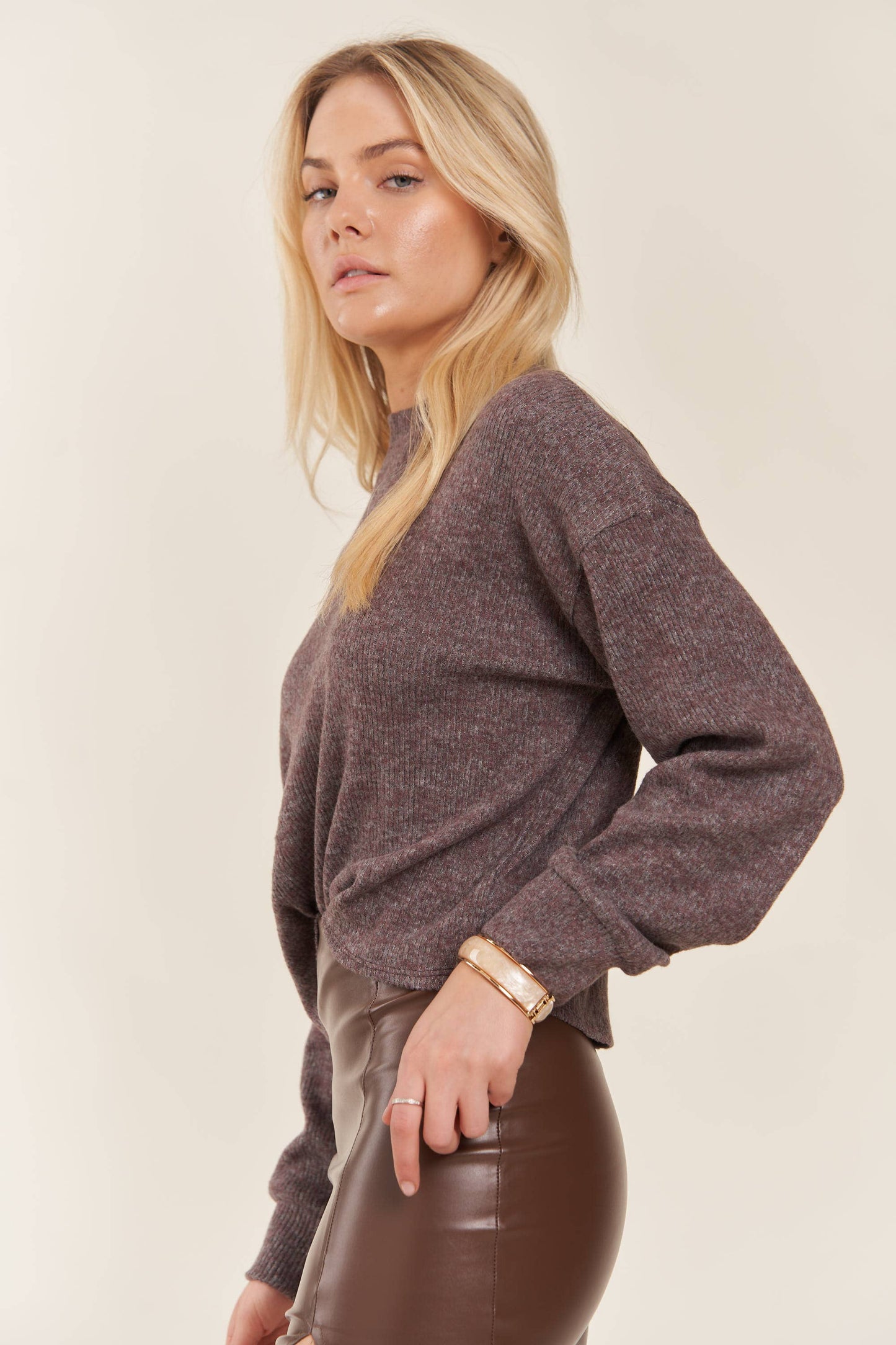 Long Sleeve Mock Neck H-Low Crop Top