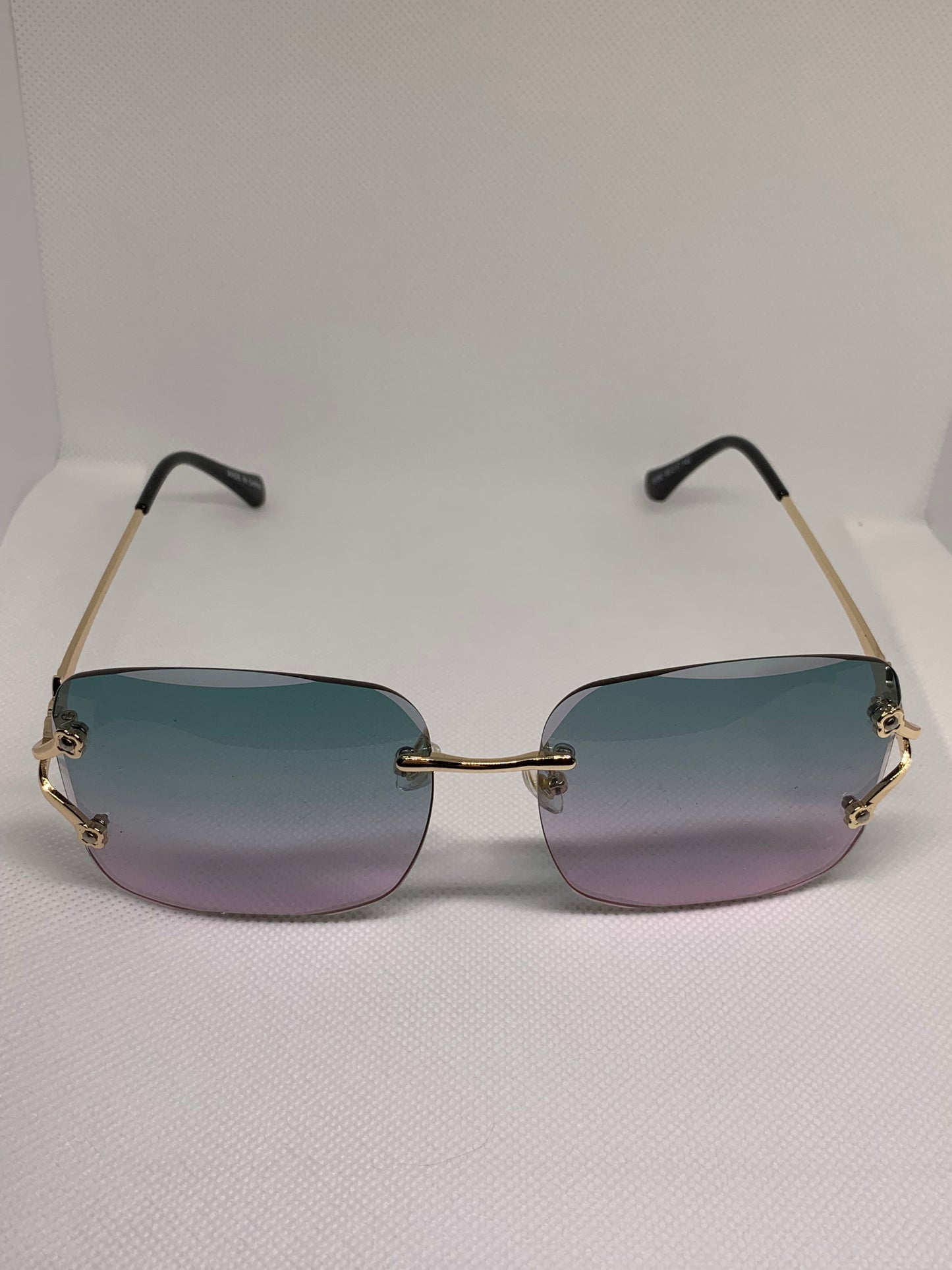 Two Tone Frameless Sunglasses