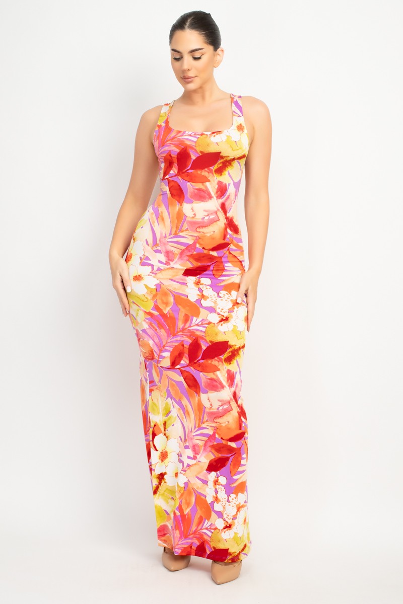 Vestido largo tropical con cuello cuadrado