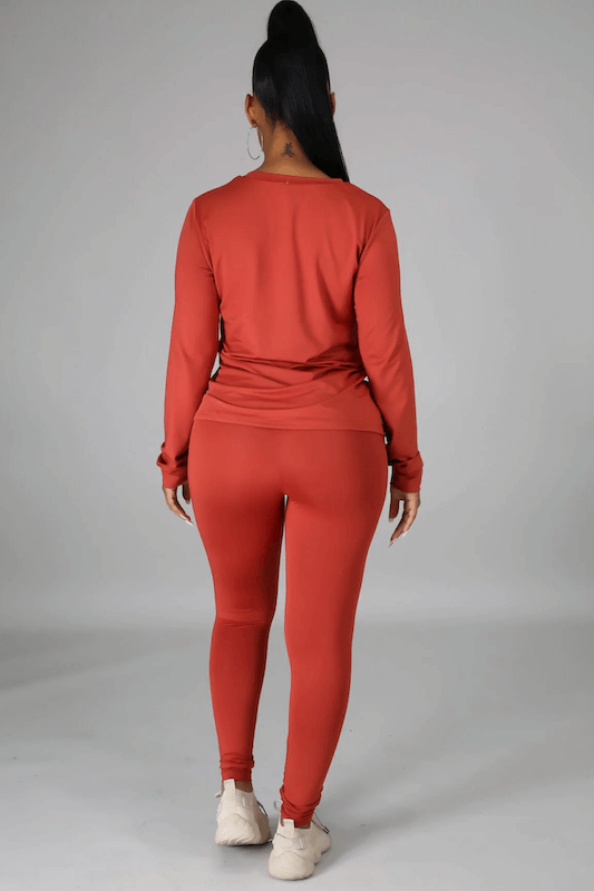 Conjunto básico de top y leggings