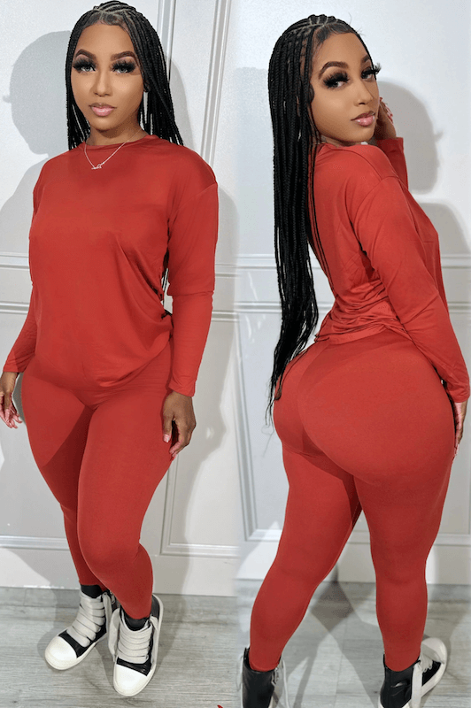 Conjunto básico de top y leggings