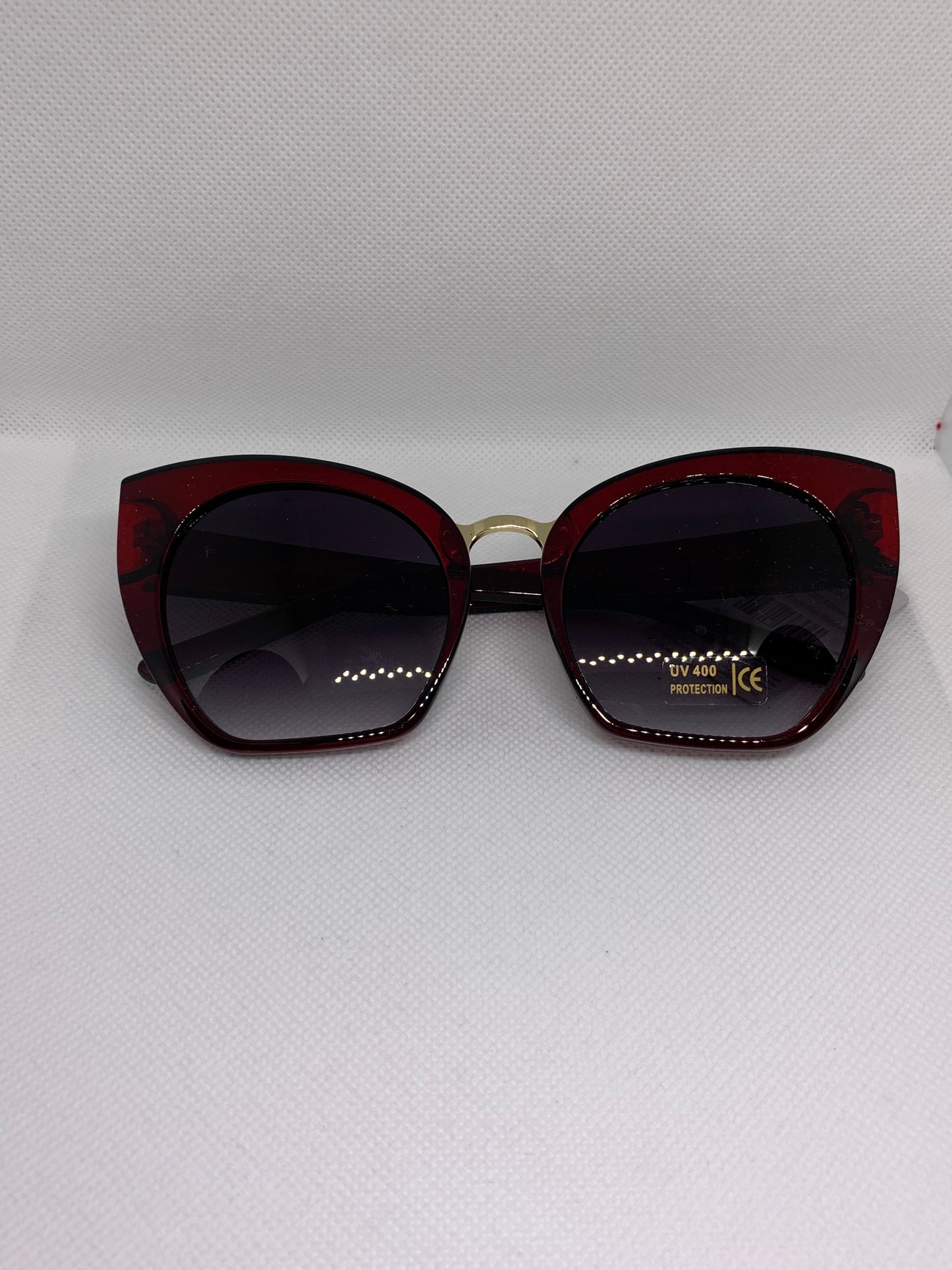 Pointed Frame Sunglasses